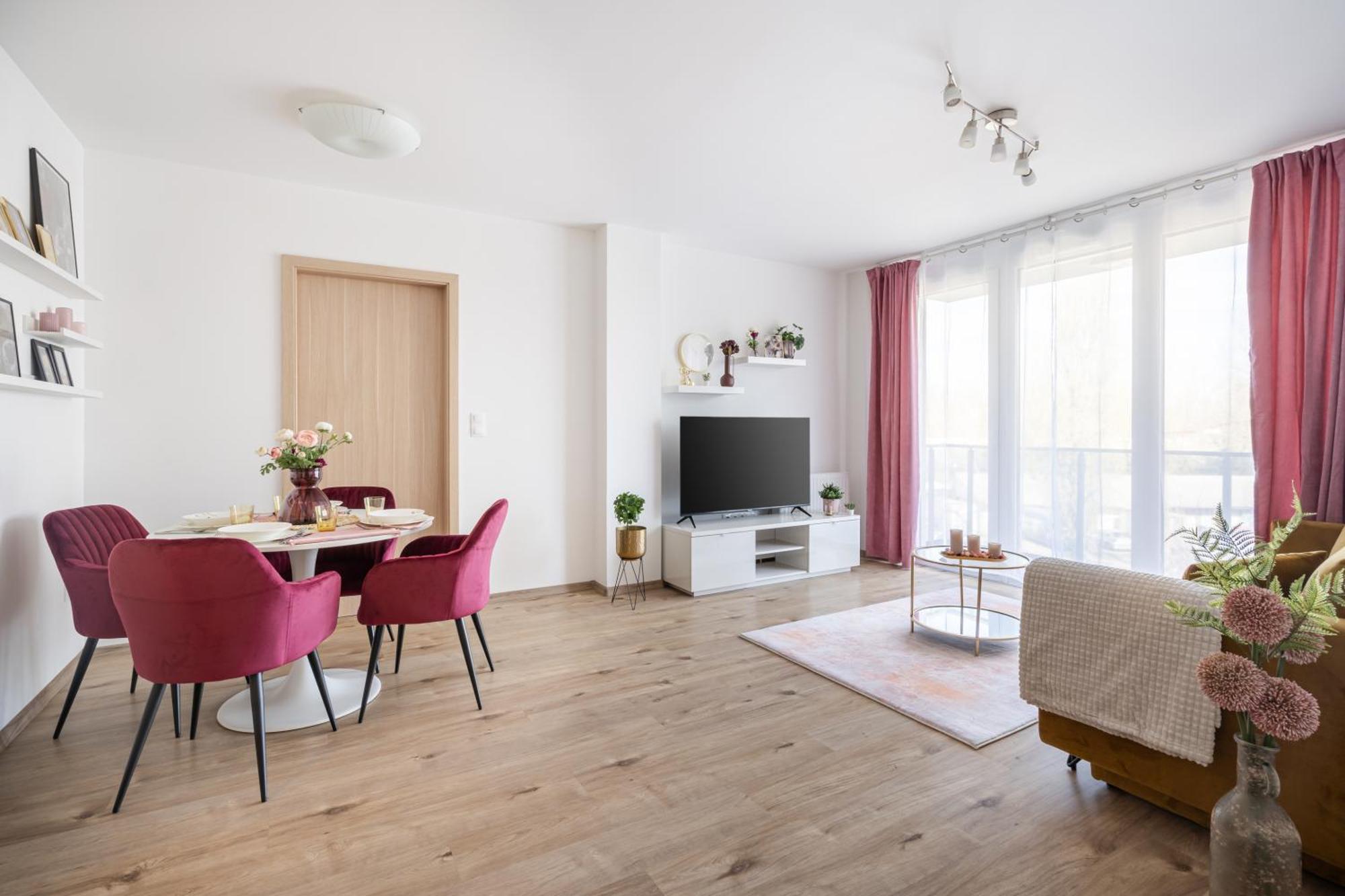 All You Need In Bp - Garage, Terraces, Aircon Budapest Bagian luar foto